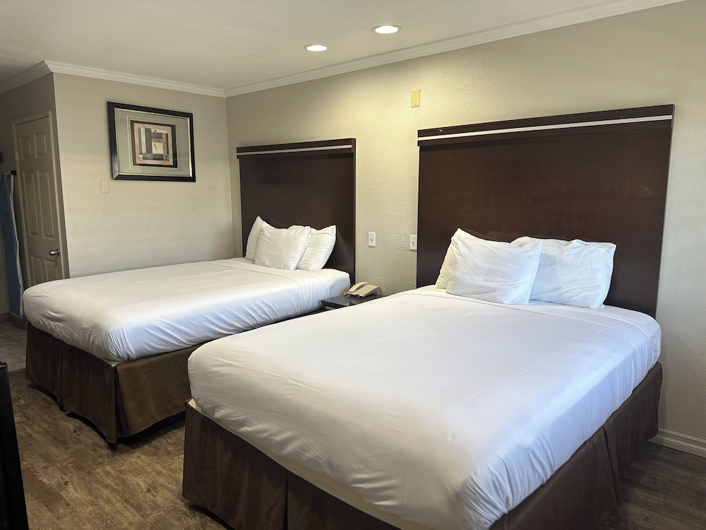 Rodeway Inn National City San Diego South - photo 7