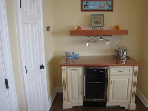 RSR3C Sunsets Galore in Southern Shores, United States