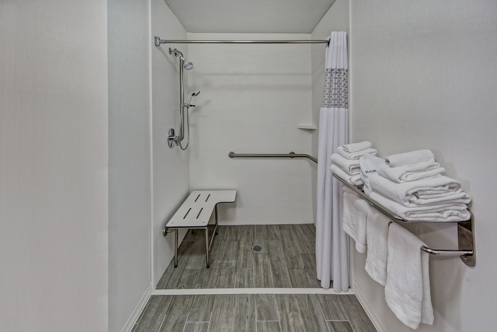 Hampton Inn & Suites Clermont - photo 24