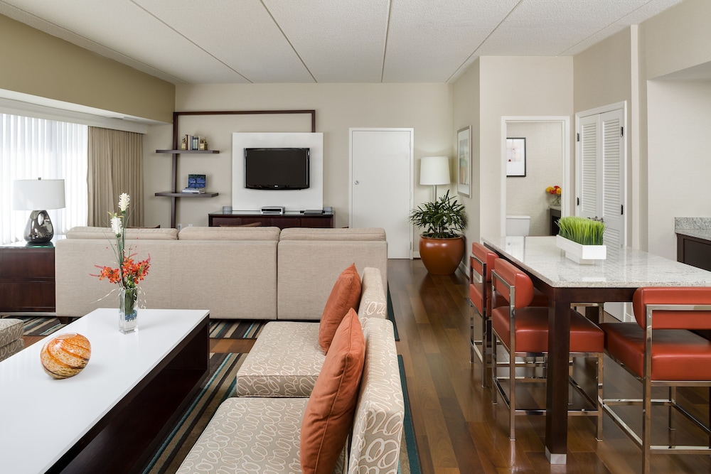 Hyatt Regency Suites Atlanta Northwest - photo 11