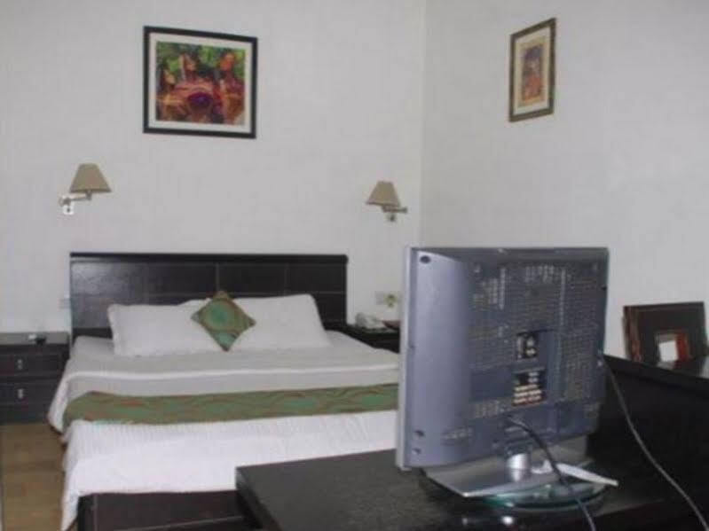 Cherisha Zone Hotel — Gurgaon — photo 3