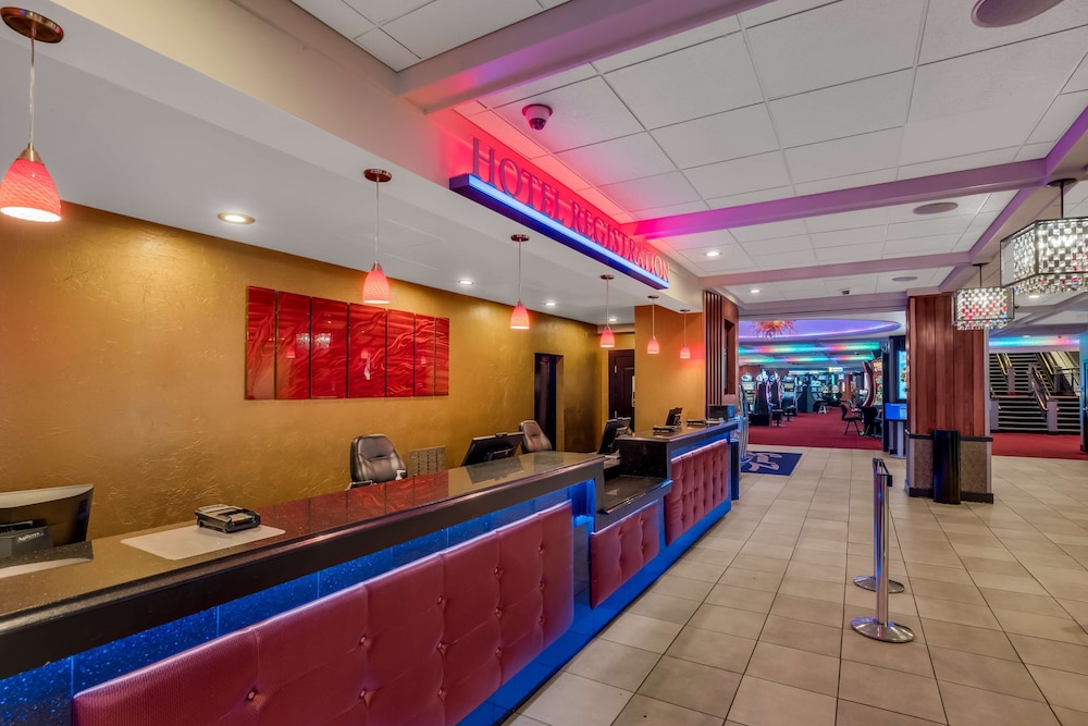 Grand Z Casino Hotel by Red Lion Hotels - photo 5