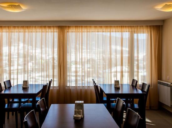Hotel Interior/Public Areas