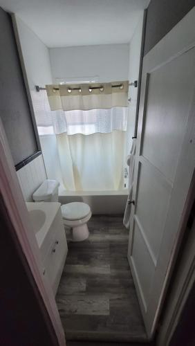 Travel Inn Fort Pierce - photo 47