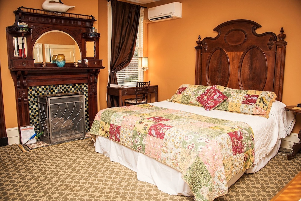 Vandiver Inn - photo 10