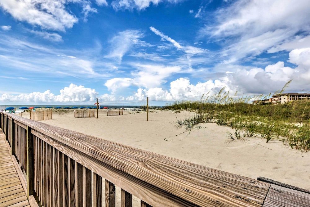 Folly Field Beach Access: Resort Condo w Pools - photo 17