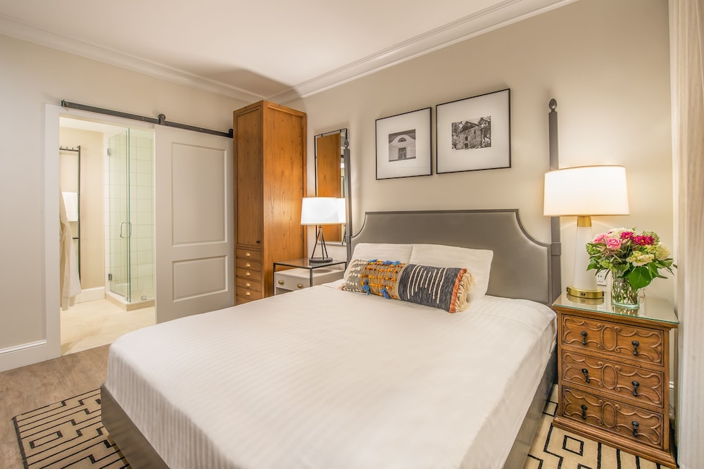 Hotel E - photo 16