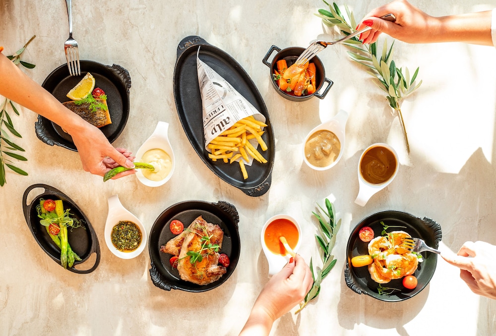 מזון ומשקאות