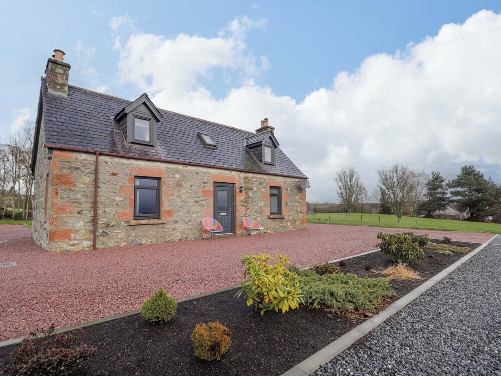 Nanville — 4-Star Luxury Hotel in Beauly, United Kingdom