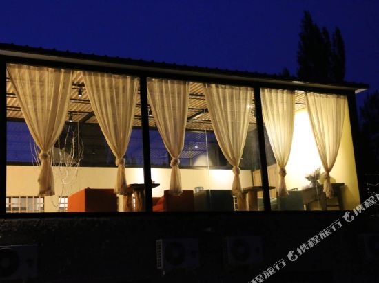 Xiye Inn - carbon neutral hotel in Unknown City