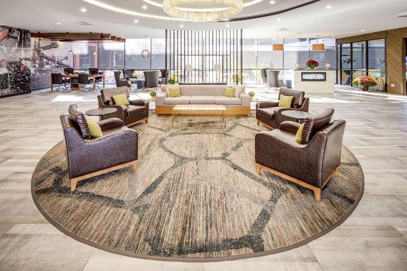 DoubleTree by Hilton Huntington - photo 13