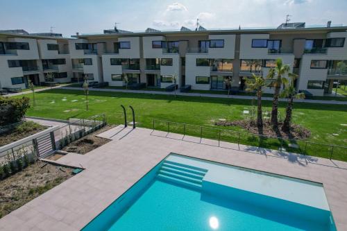 Katya Resort Superior Apartments MGH D0 3 in Desenzano Del Garda, Italy