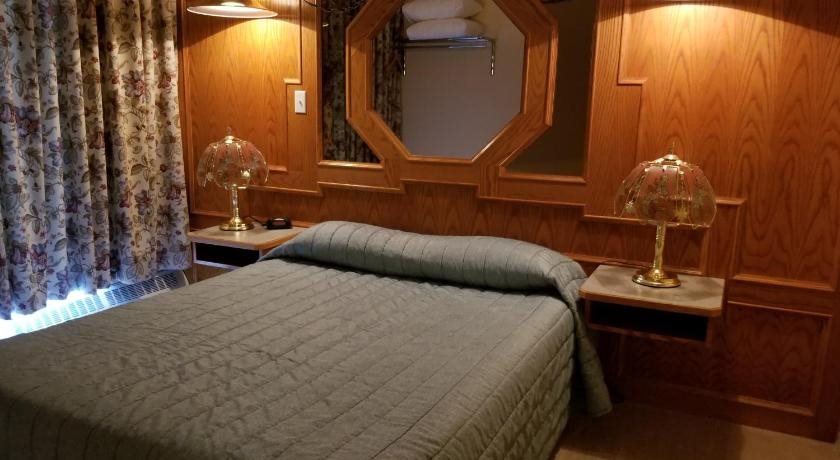 New Imperial Inn — Cold Lake — photo 2
