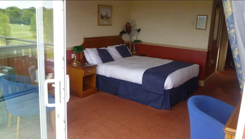 London Beach Country Hotel & Golf Club — hotel in Tenterden