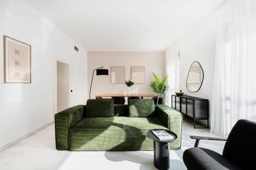 Relstay Montenapoleone — 4-Star Luxury Hotel in Milan, Italy
