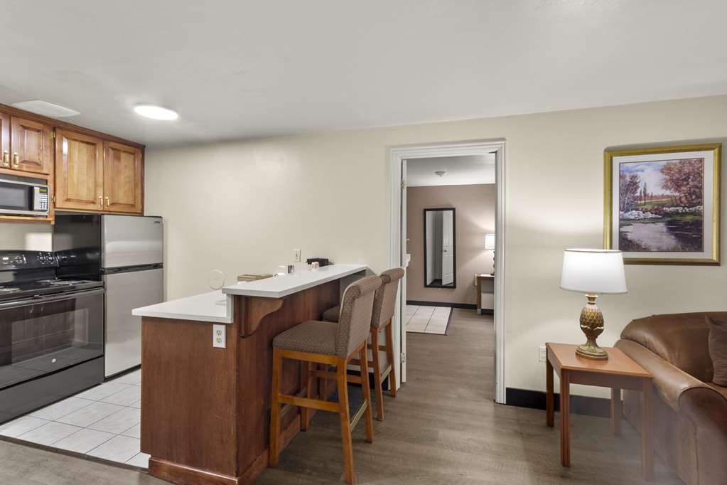 Quality Inn & Suites Green Bay Downtown - photo 44