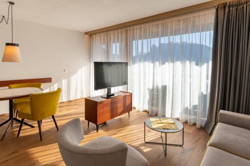 Apartments by Bemelmans Post — 4-Star Luxury Hotel in Collalbo, Italy
