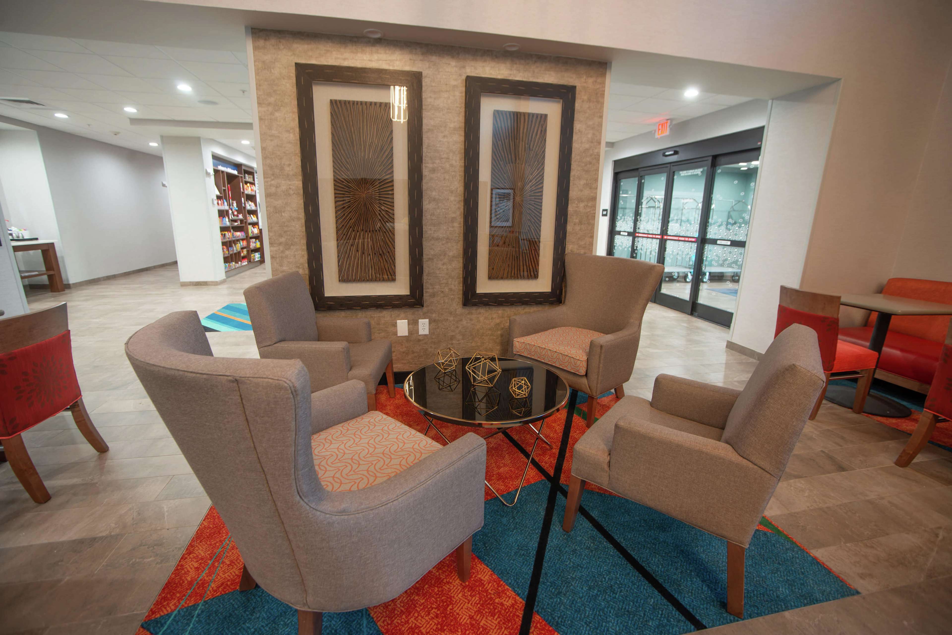 Hampton Inn & Suites Oklahoma City Quail Springs - photo 19