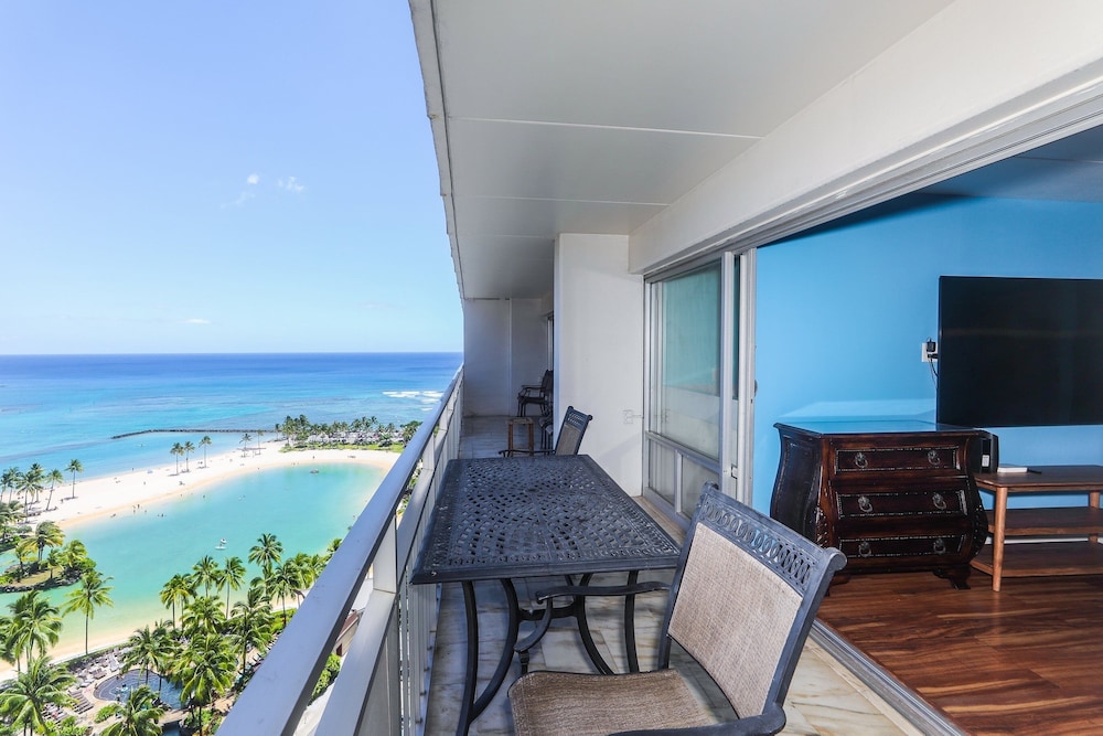 Ilikai Tower 1934 Condo with Fully Equipped Kitchen Great for longer stays by RedAwning - photo 34