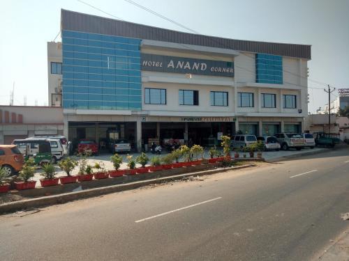 Hotel Anand Corner in Anand, India