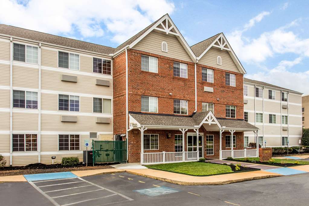 MainStay Suites Greenville Airport - photo 2