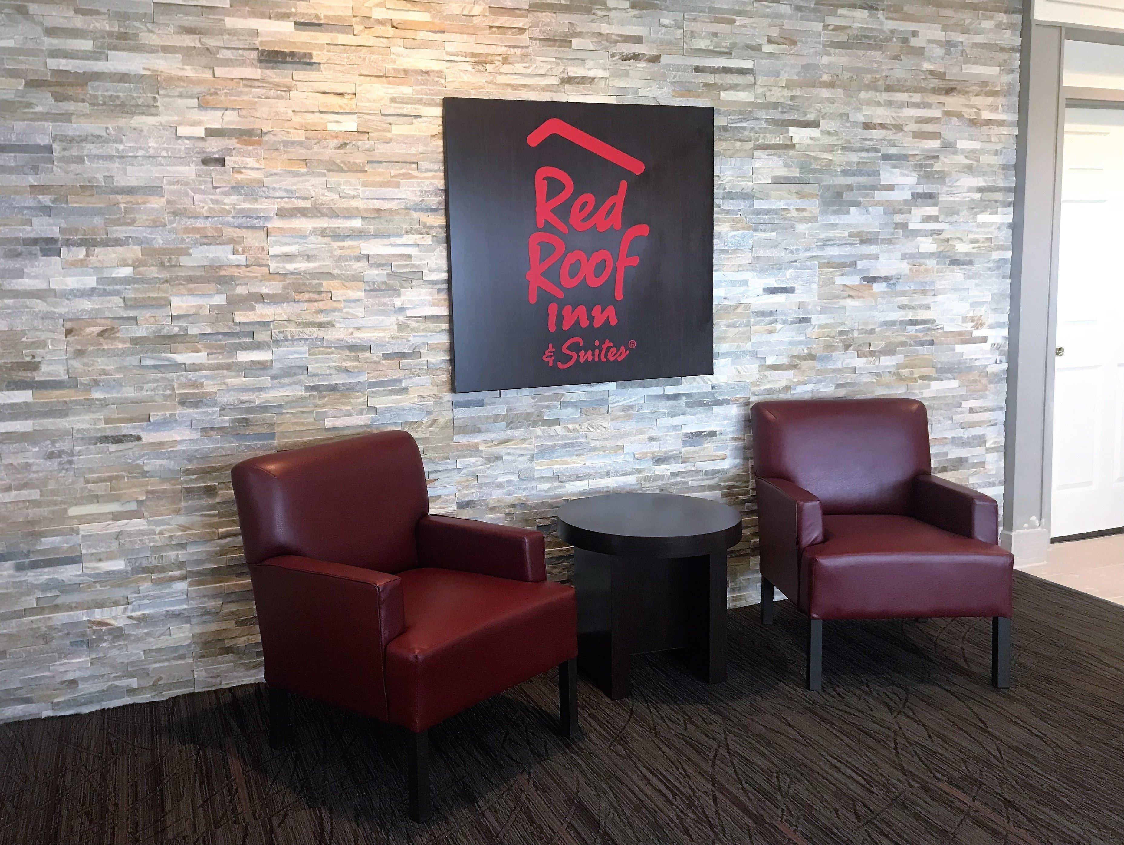Red Roof Inn & Suites San Angelo - photo 2