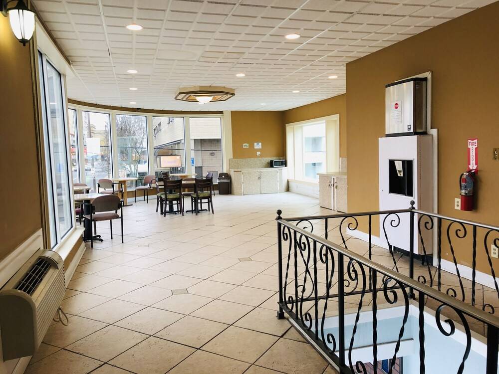 Rodeway Inn Oceanview - photo 21