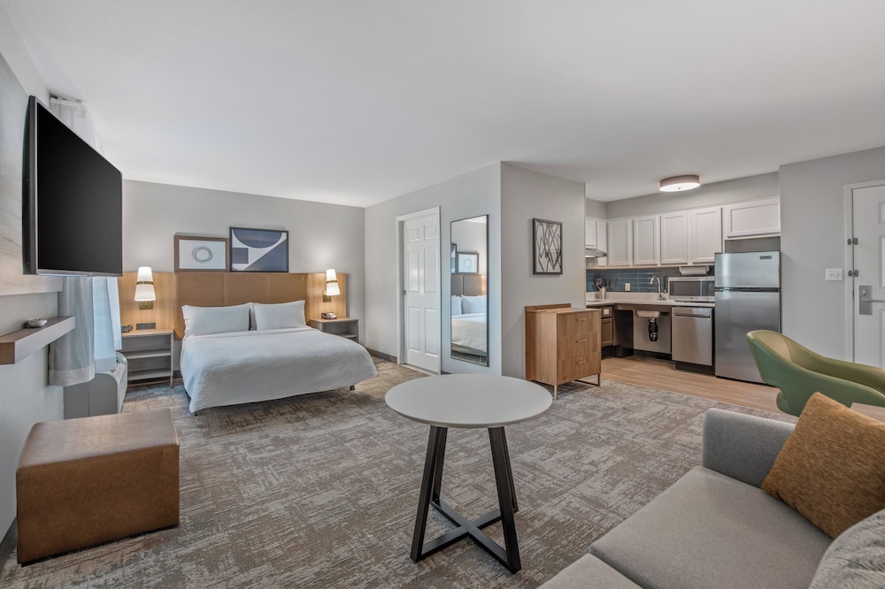 Staybridge Suites Rocklin Roseville Area by IHG - photo 17