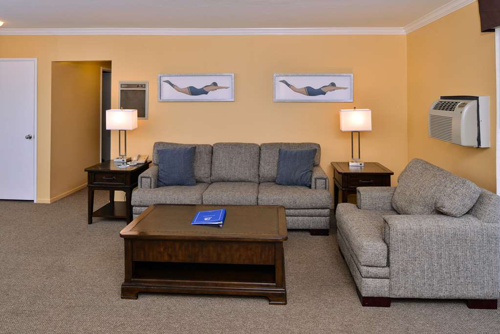 Dana Point Marina Inn - photo 19