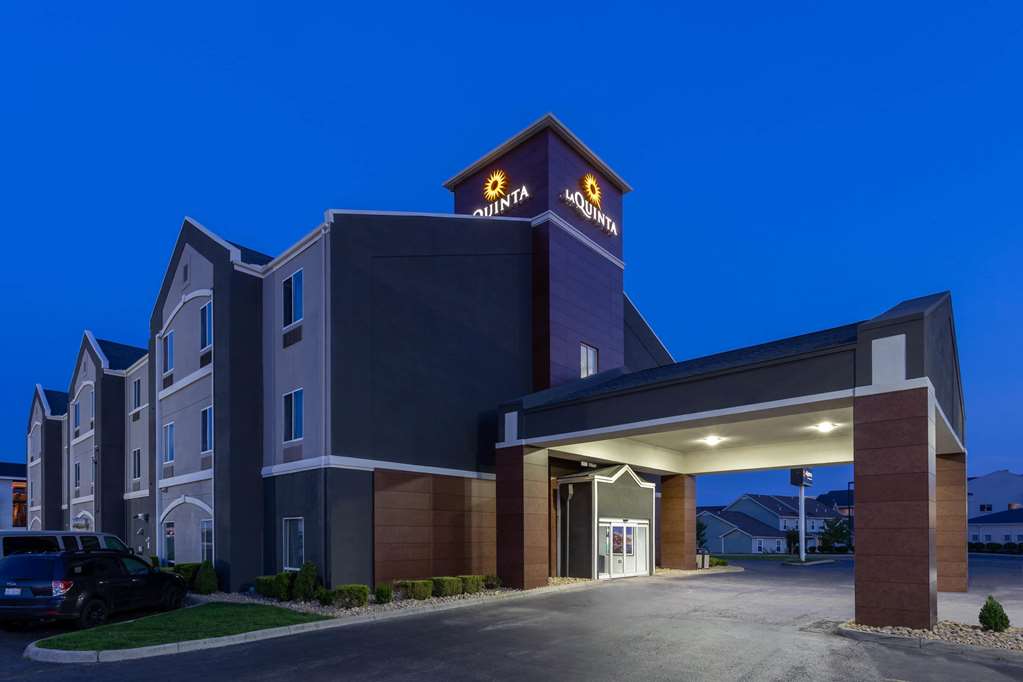 La Quinta Inn & Suites by Wyndham Columbus West Hilliard - photo 6