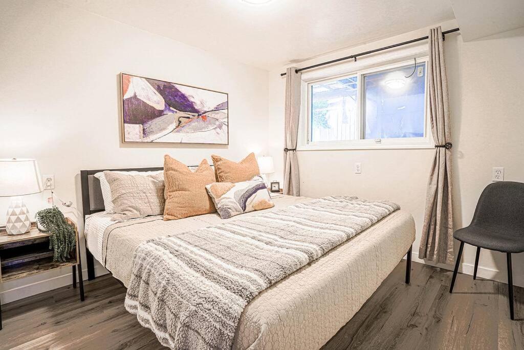 Seatac 2br Lower Unit 5 Min To Airport — hotel in Seatac