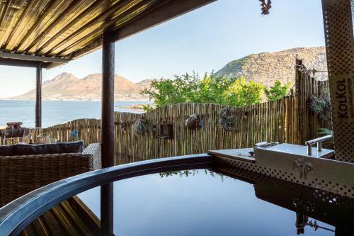 Glenview Hot tub with sea views