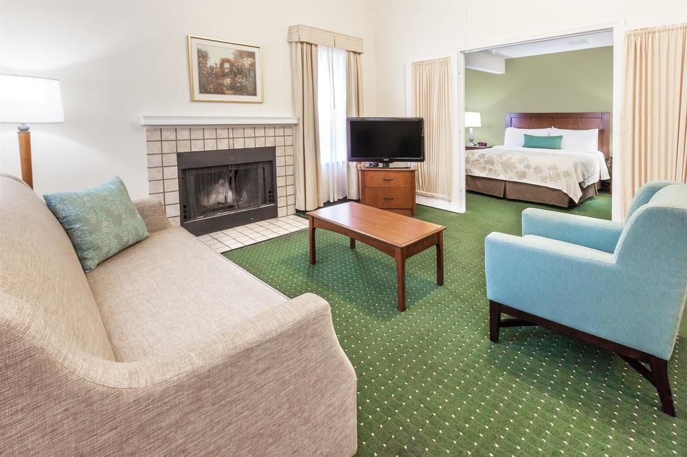 Hawthorn Suites by Wyndham Tyler - photo 6