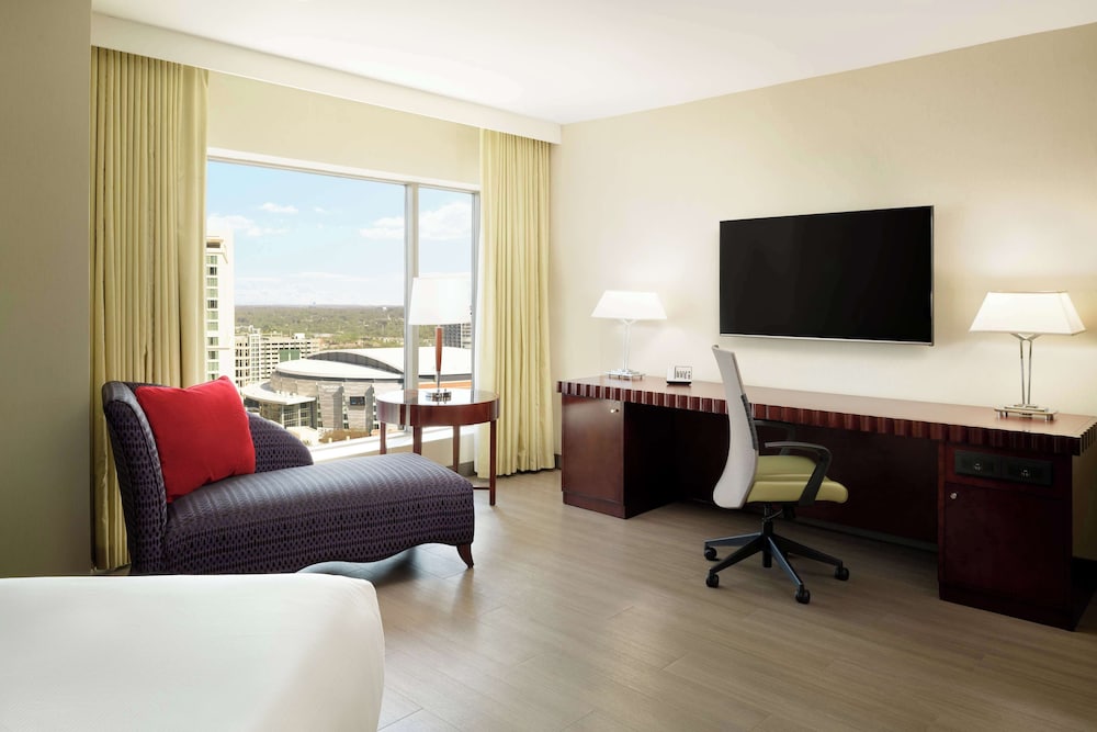 Hilton Charlotte Uptown - photo 24