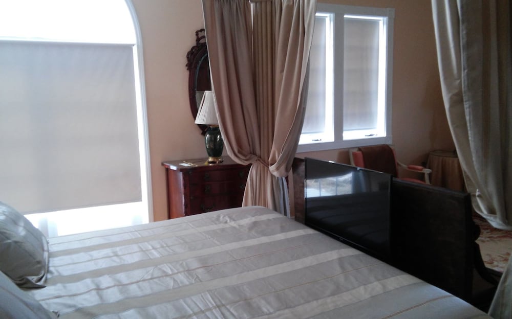 Inntiquity A Country Inn - photo 13