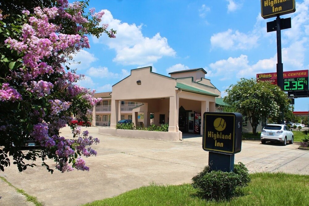 Highland Inn Denham Springs Baton Rouge East - photo 2