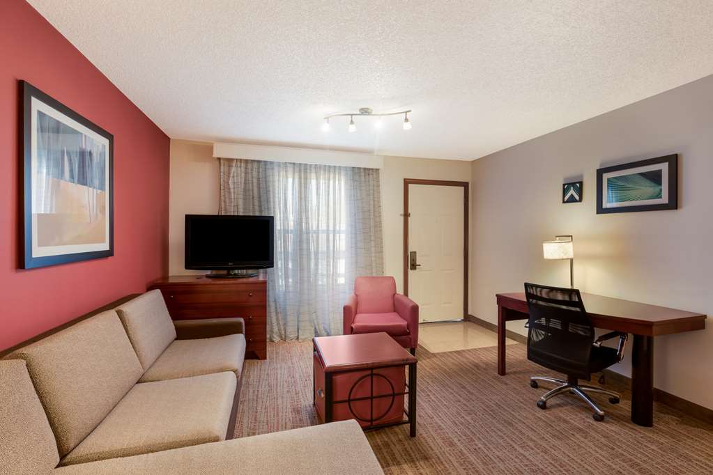 SenS Suites Livermore SureStay Collection by Best Western - photo 11