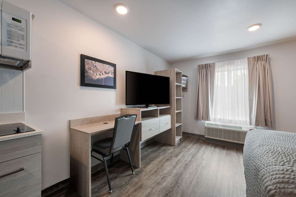 WoodSpring Suites Concord Charlotte Speedway - photo 12