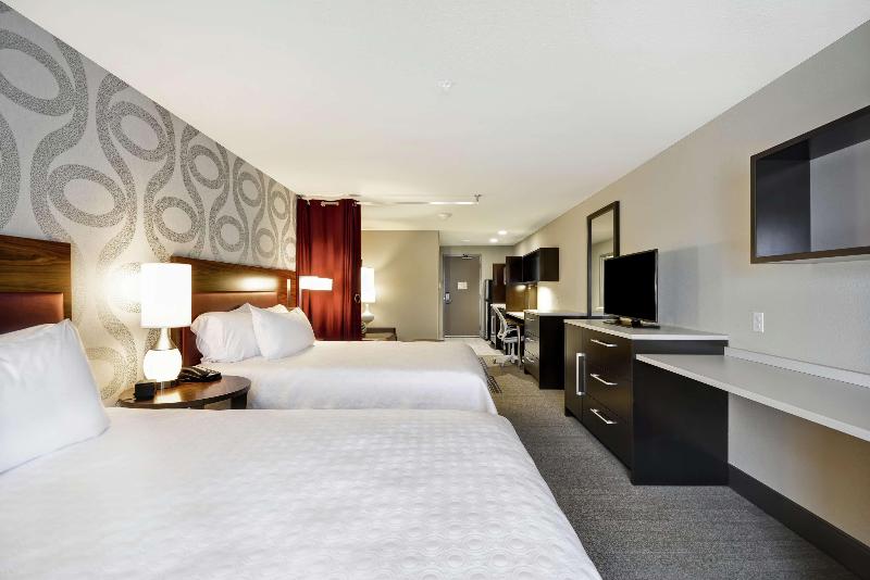 Home2 Suites By Hilton Kansas City Airport - photo 31