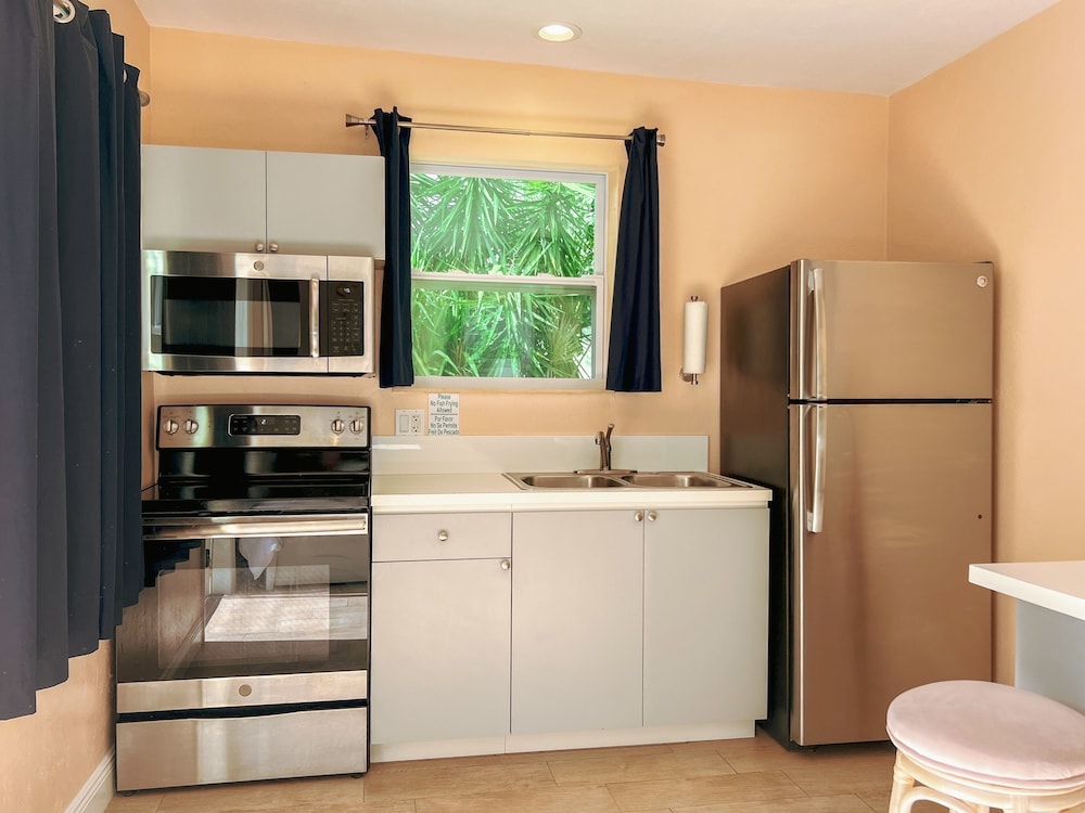 Sunset Cove Beach Resort - photo 89