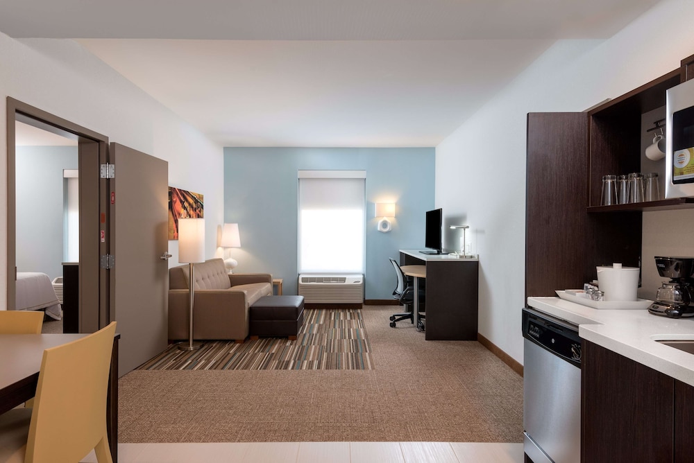 Home2 Suites by Hilton Charlotte University Research Park - photo 13