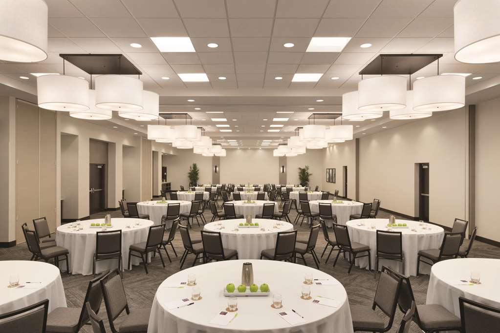 Hyatt Place Chicago O'Hare Airport - photo 28
