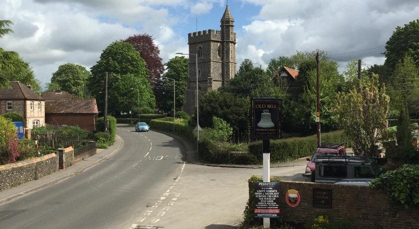 The Old Bell — High Wycombe — photo 2