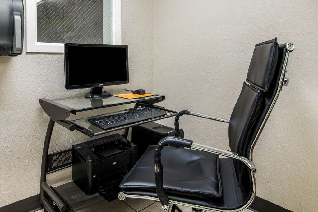La Quinta Inn by Wyndham San Antonio Brooks City Base - photo 43