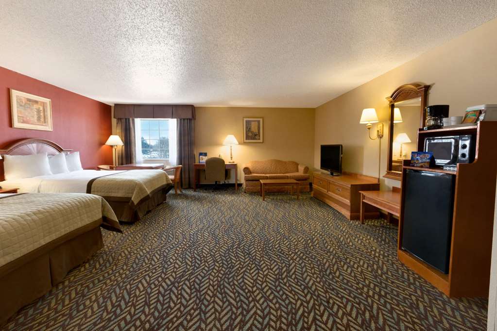 Baymont by Wyndham Oklahoma City Airport - photo 27