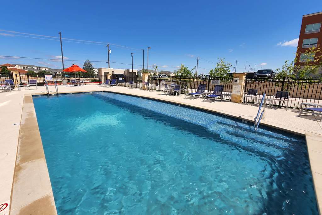 Hawthorn Extended Stay by Wyndham Pflugerville - photo 13
