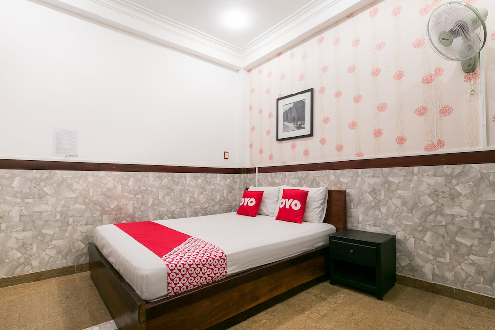 Oyo 816 Ht Love Hotel in Tan Phu, Vietnam