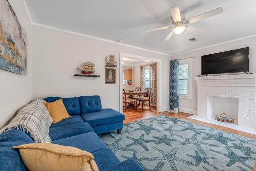 Anchors Away in Park Circle with King Suite — 4-Star Luxury Hotel in Charleston, United States