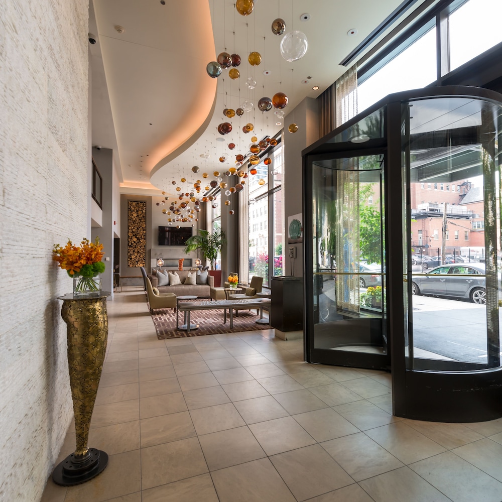 Hotel Felix River North Magnificent Mile - photo 5