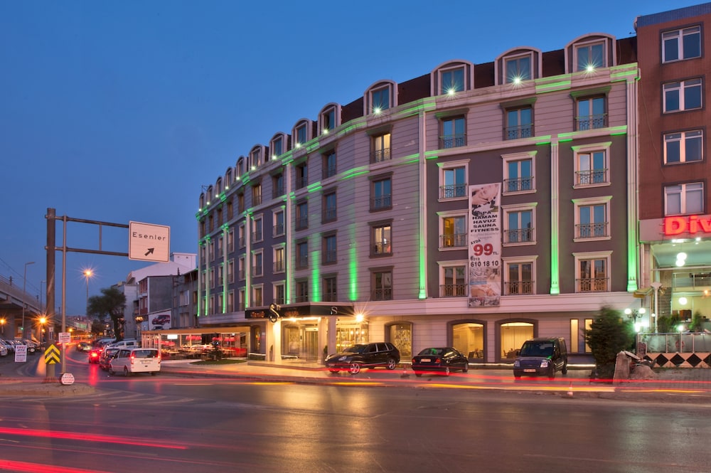 Grand S Hotel — 4-Star Luxury Hotel in Istanbul, Turkey